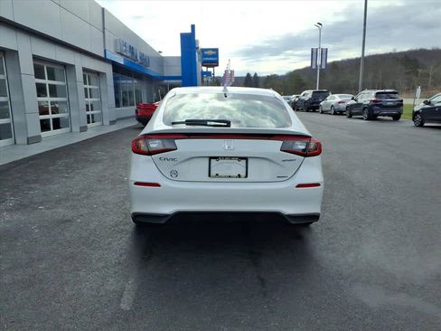 Used 2025 Honda Civic Sport image 5