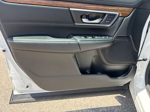 Used 2019 Honda CR-V EX-L image 11