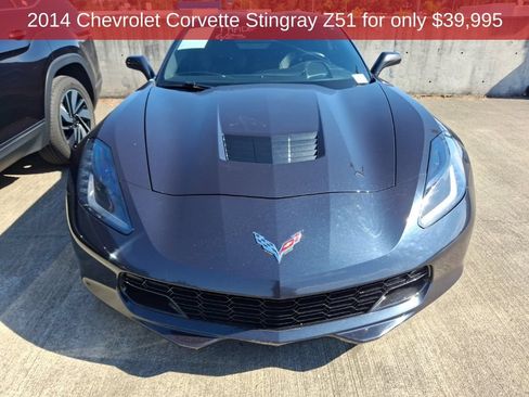 Used 2014 Chevrolet Corvette Stingray Coupe RWD image 3