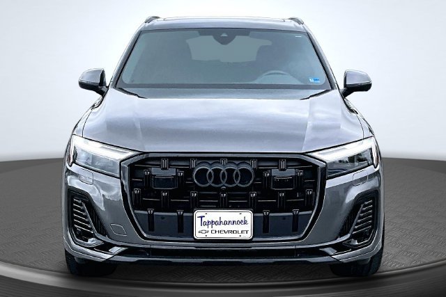 Used 2025 Audi Q7 3.0T Premium Plus AWD/4WD image 2
