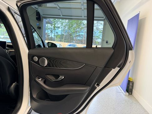 Used 2016 Mercedes-Benz GLC 300 image 30