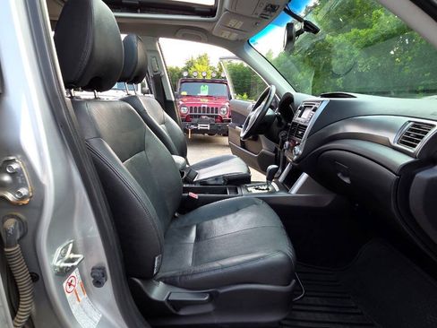 Used 2011 Subaru Forester 2.5X Touring AWD/4WD image 50