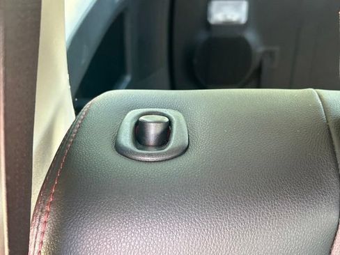 Used 2021 Toyota 4Runner TRD Off-Road Premium w/ Moonroof Package AWD/4WD image 45