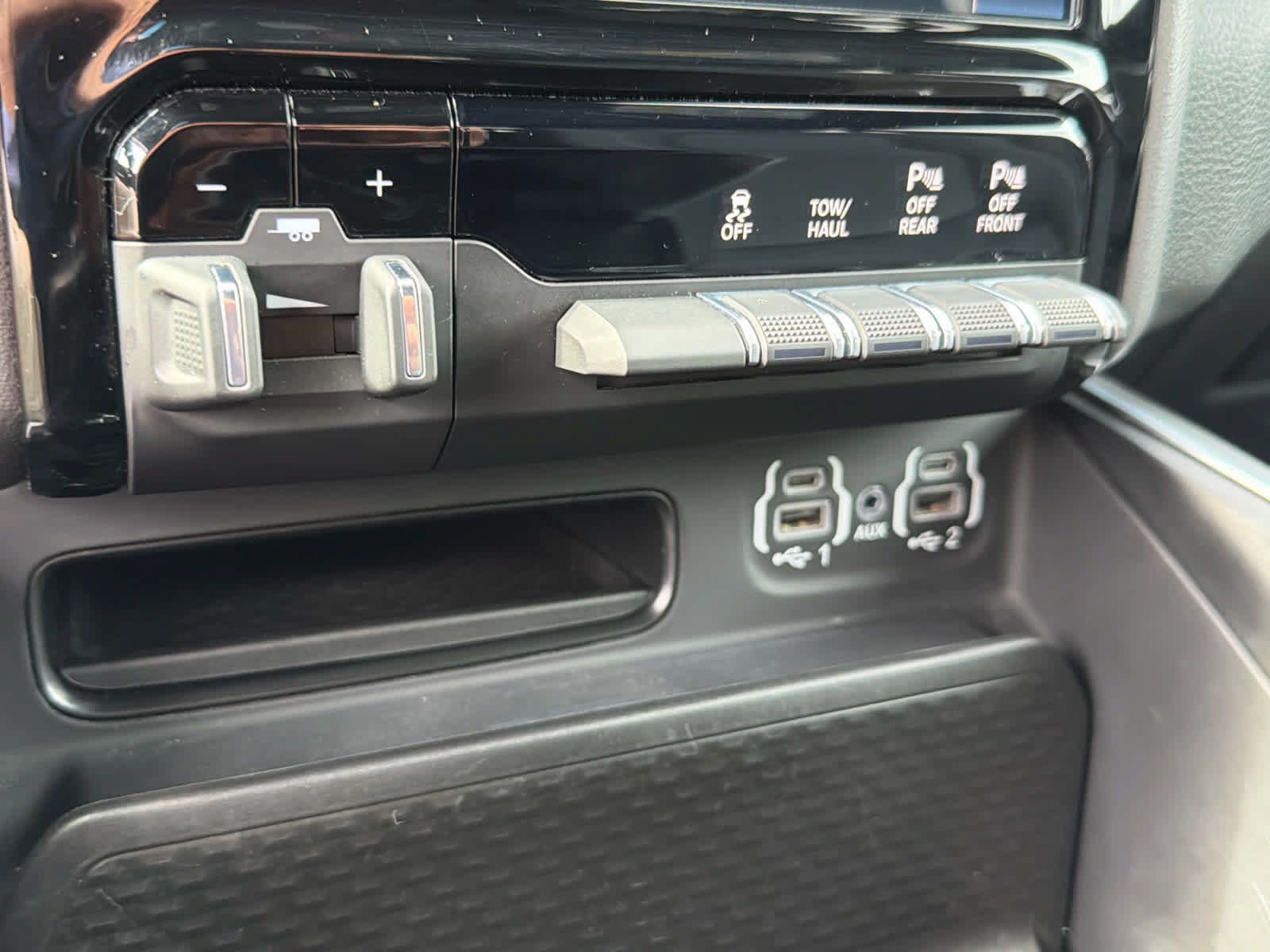 Used 2023 RAM 1500 Big Horn AWD/4WD image 17