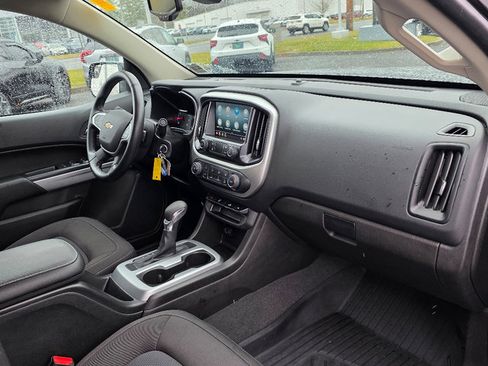 Certified 2022 Chevrolet Colorado LT w/ LT Convenience Package image 21