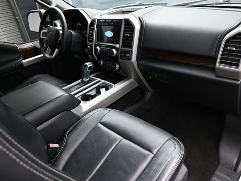 Used 2018 Ford F150 Lariat w/ Equipment Group 502A Luxury RWD image 41