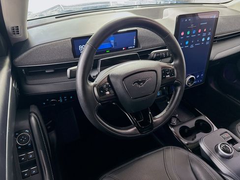 Used 2023 Ford Mustang Mach-E Premium image 25