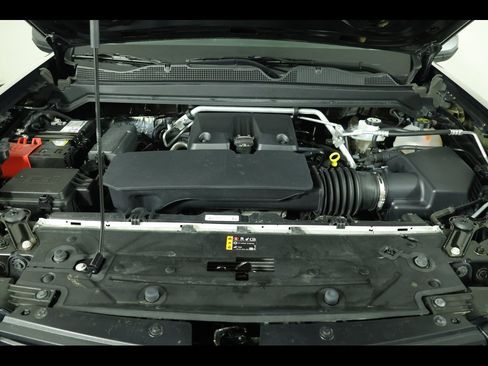 Used 2025 Chevrolet Colorado W/T w/ WT Custom Package image 19