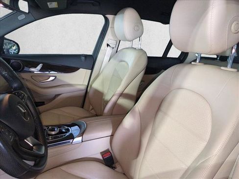 Used 2017 Mercedes-Benz GLC 300 image 17