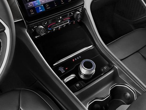 Used 2023 Jeep Grand Cherokee L Laredo image 9