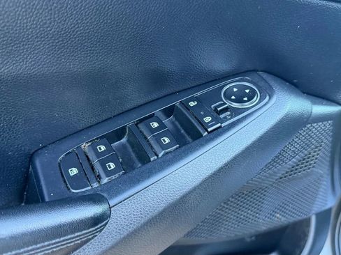 Used 2021 Kia Seltos S image 17