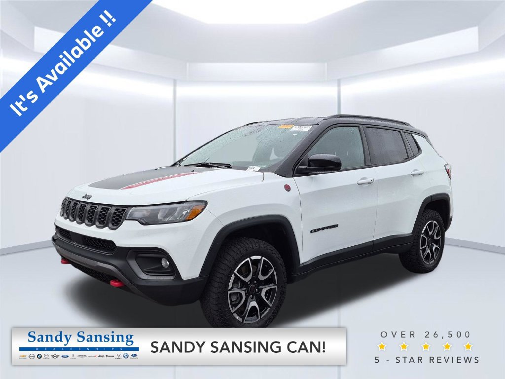 Used 2025 Jeep Compass Trailhawk AWD/4WD image 1