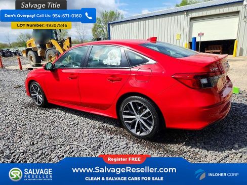 Used 2022 Honda Civic Touring image 3