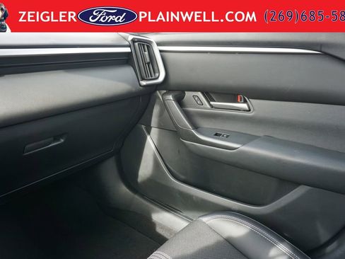 Used 2023 MAZDA CX-50 AWD 2.5 S w/ Accent Package image 29