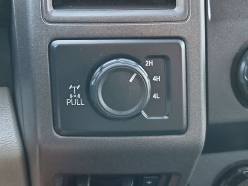 Used 2022 Ford F350 XL w/ Power Equipment Group AWD/4WD image 32