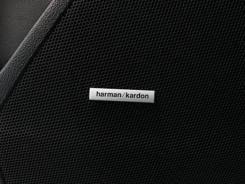 Used 2017 Subaru Forester 2.0XT Touring image 18