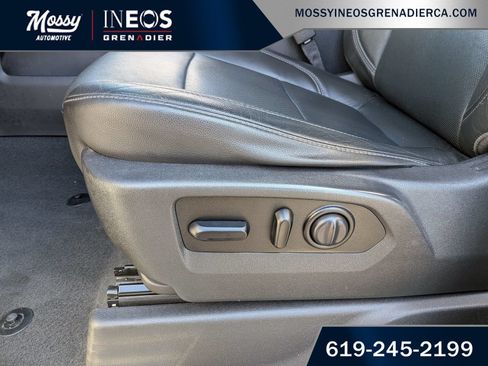 Used 2019 GMC Sierra 1500 SLT RWD image 14
