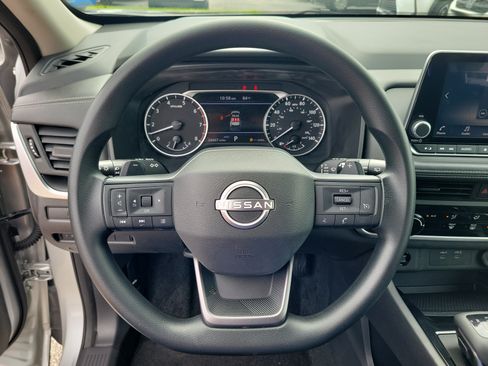 Certified 2025 Nissan Rogue S AWD/4WD image 15