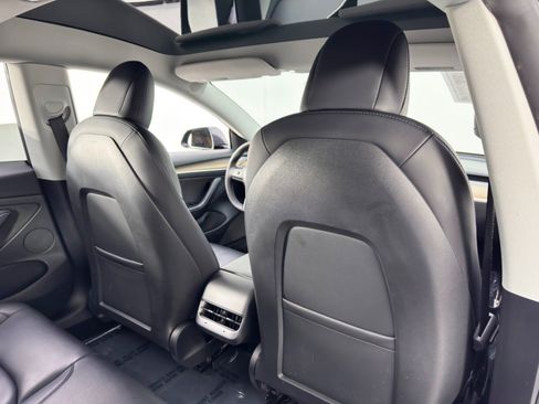 Used 2022 Tesla Model 3 Long Range image 37