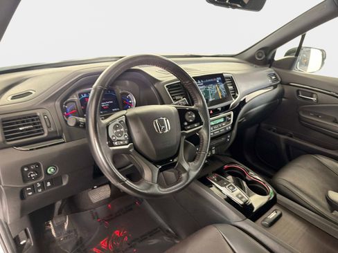 Used 2021 Honda Pilot Elite image 43