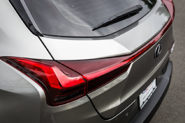 Used 2020 Lexus UX 250h w/ Premium Package AWD/4WD image 26