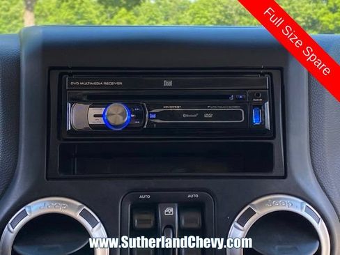 Used 2016 Jeep Wrangler Unlimited Sahara AWD/4WD image 24