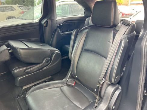 Used 2023 Honda Odyssey Sport image 8