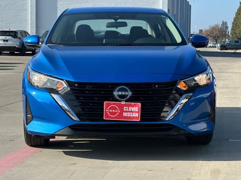 Used 2024 Nissan Sentra SV image 11