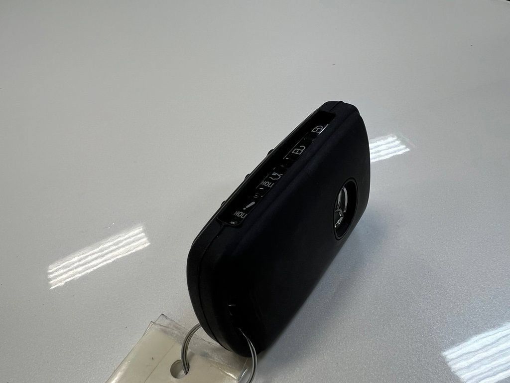 Used 2025 MAZDA MAZDA3 s FWD image 36