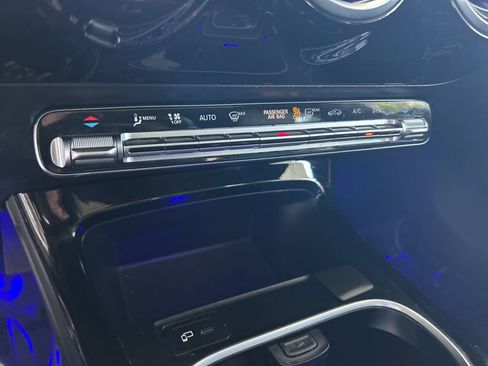 Used 2022 Mercedes-Benz CLA 250 4MATIC w/ Premium Package Lite image 43