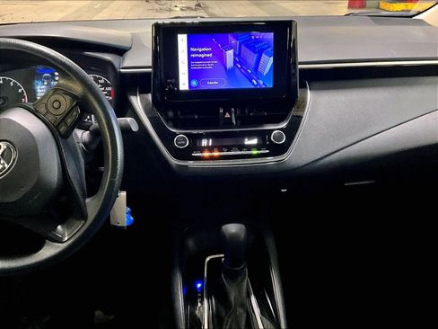 Used 2023 Toyota Corolla LE image 18