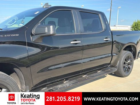 Used 2022 Chevrolet Silverado 1500 Custom RWD image 7