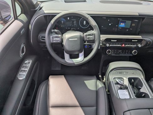 New 2026 Hyundai Palisade Calligraphy FWD image 17