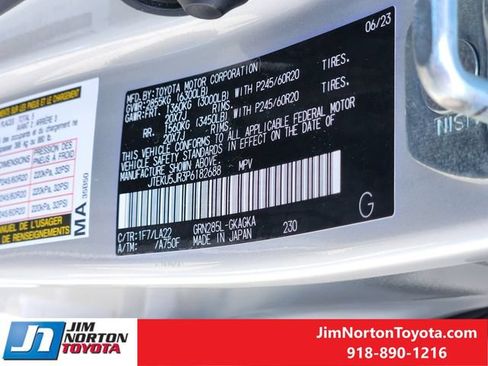 Used 2023 Toyota 4Runner Limited AWD/4WD image 33