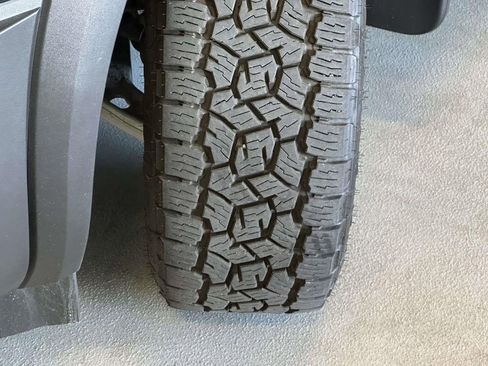 Used 2025 Nissan Pathfinder Rock Creek AWD/4WD image 10