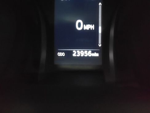 Used 2024 Toyota Camry SE image 22