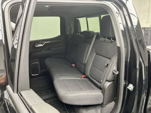 Certified 2024 GMC Sierra 1500 Elevation w/ Preferred Package AWD/4WD image 13