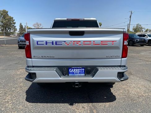 Used 2022 Chevrolet Silverado 1500 Limited Custom RWD image 18
