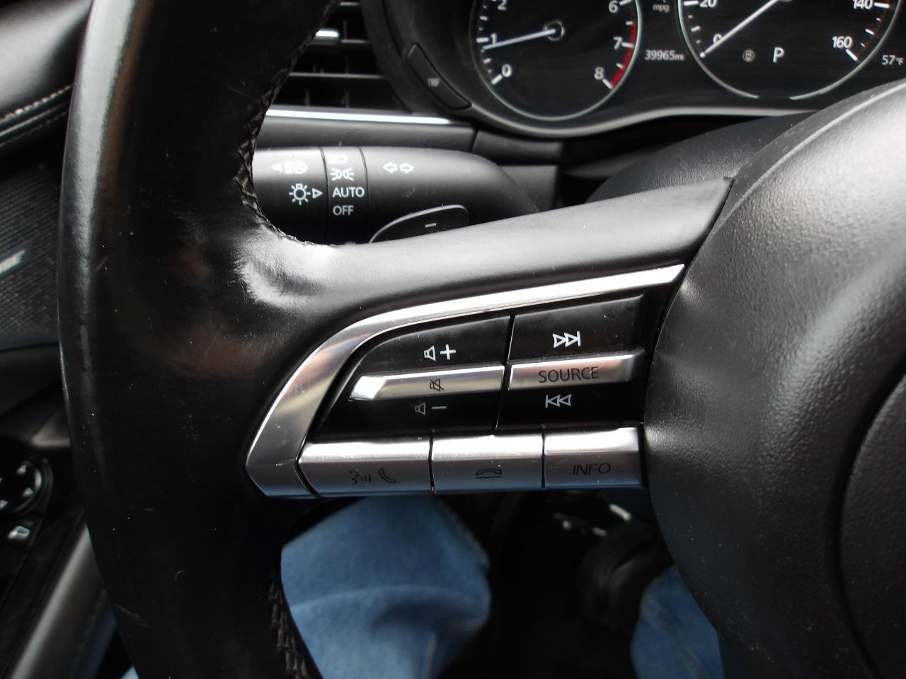 Used 2023 MAZDA MAZDA3 s AWD/4WD image 15