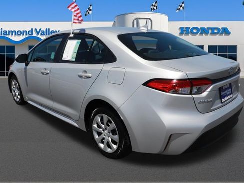 Used 2023 Toyota Corolla LE FWD image 4