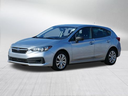 Used 2022 Subaru Impreza 2.0i image 3