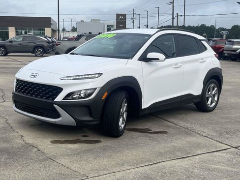 Certified 2023 Hyundai Kona SEL w/ Cargo Package FWD image 5