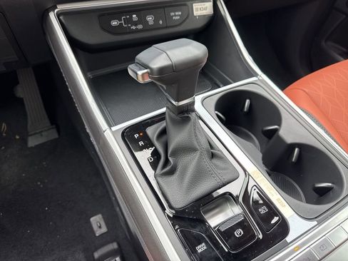 New 2026 Kia Carnival EX image 6