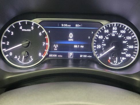 Used 2023 Nissan Sentra SV FWD image 23