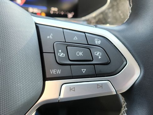 Used 2023 Volkswagen Taos S w/ Driver Assistance Package image 17