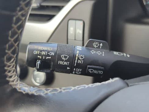 Used 2019 Chevrolet Tahoe LS AWD/4WD image 24