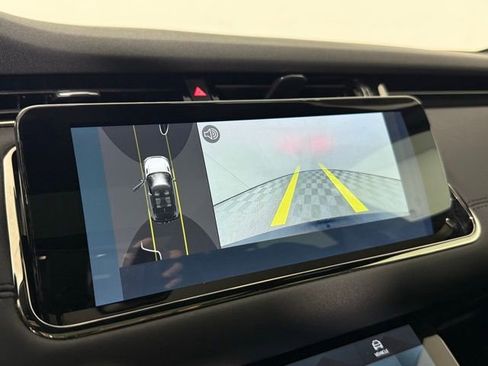 Certified 2023 Land Rover Range Rover Evoque R-Dynamic SE image 17