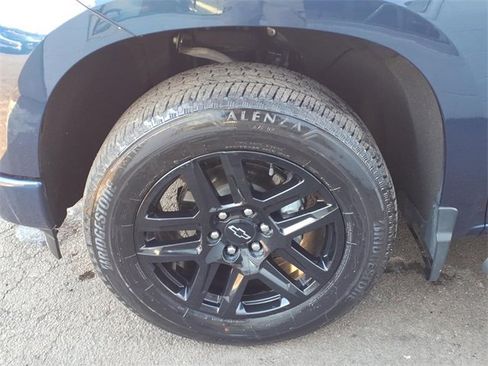 Used 2023 Chevrolet Silverado 1500 RST image 8