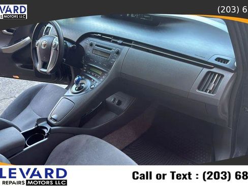 Used 2010 Toyota Prius Five FWD image 35