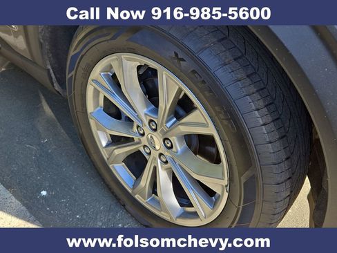 Used 2021 Ford Explorer XLT w/ Equipment Group 202A image 2